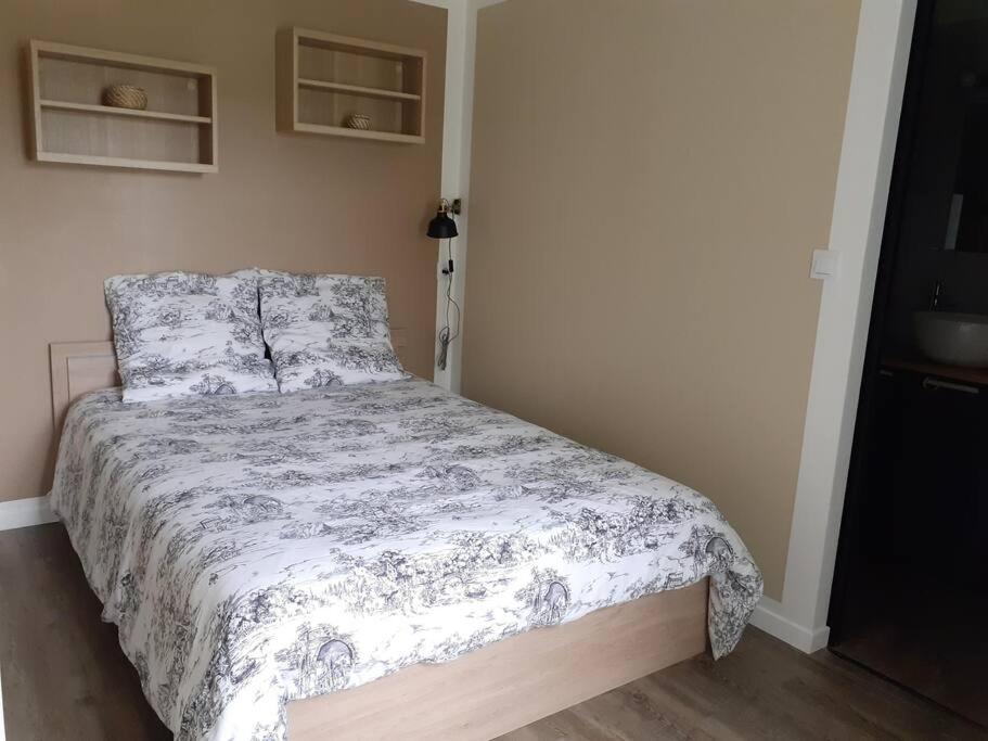 La Grelauderie 4 Daire Saintes Dış mekan fotoğraf